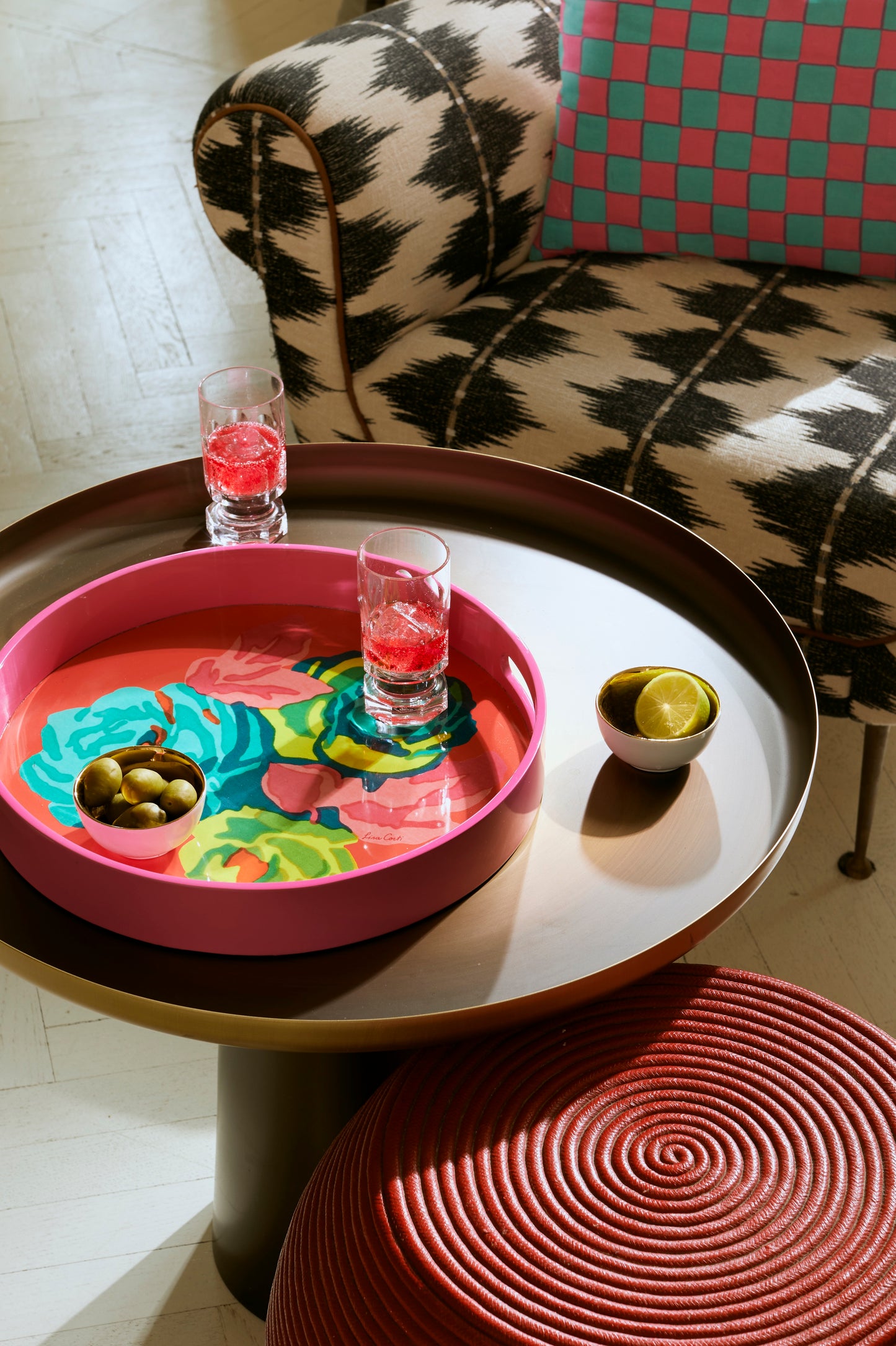 Lisa Corti Round Tray ø35 Nizam Flower Geranium - Milk Concept Boutique