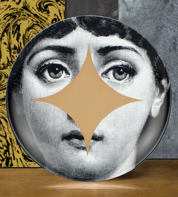 Fornasetti Wall Plate T&V 42 gold - Milk Concept Boutique