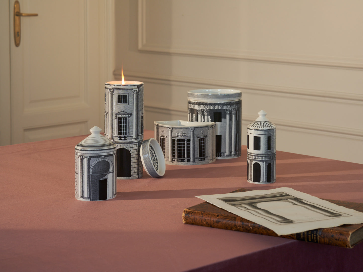 Fornasetti NEL MENTRE tall scented candle - Décor Architettura - Fragrance Immaginazione - Milk Concept Boutique