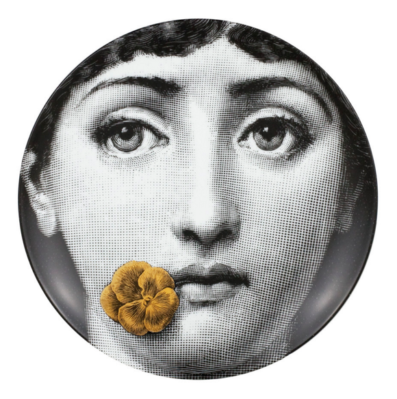 Fornasetti Wall Plate T&V 137 gold - Milk Concept Boutique