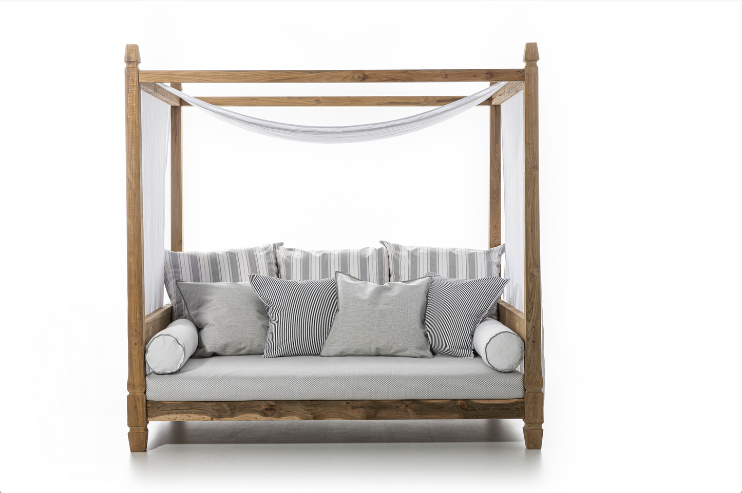 Gervasoni Jeko 07 Canopy sofa - Milk Concept Boutique