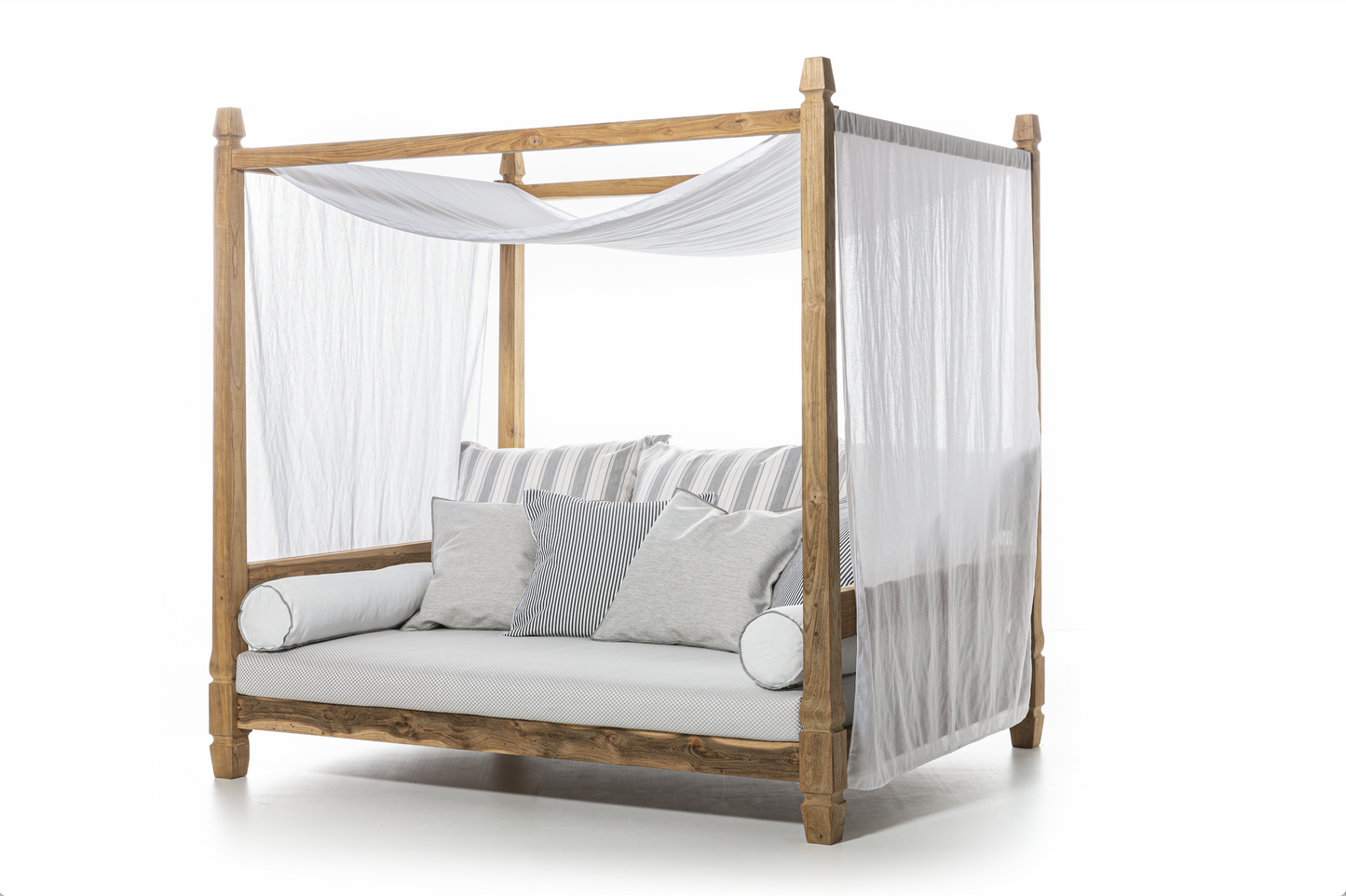 Gervasoni Jeko 07 Canopy sofa - Milk Concept Boutique