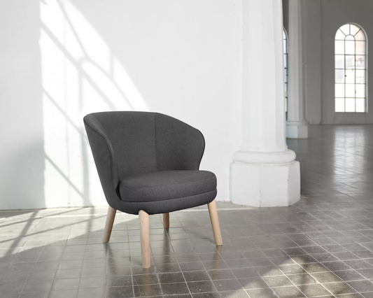 Heritage 04 Lounge Armchair