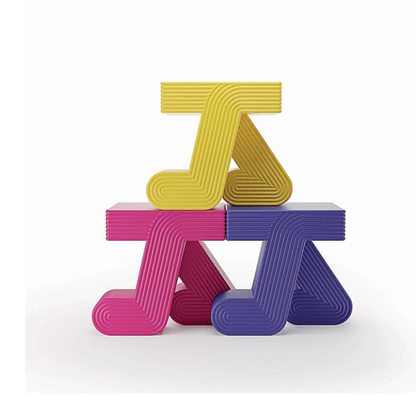 Walking table by Maum Studio - Milk Concept Boutique