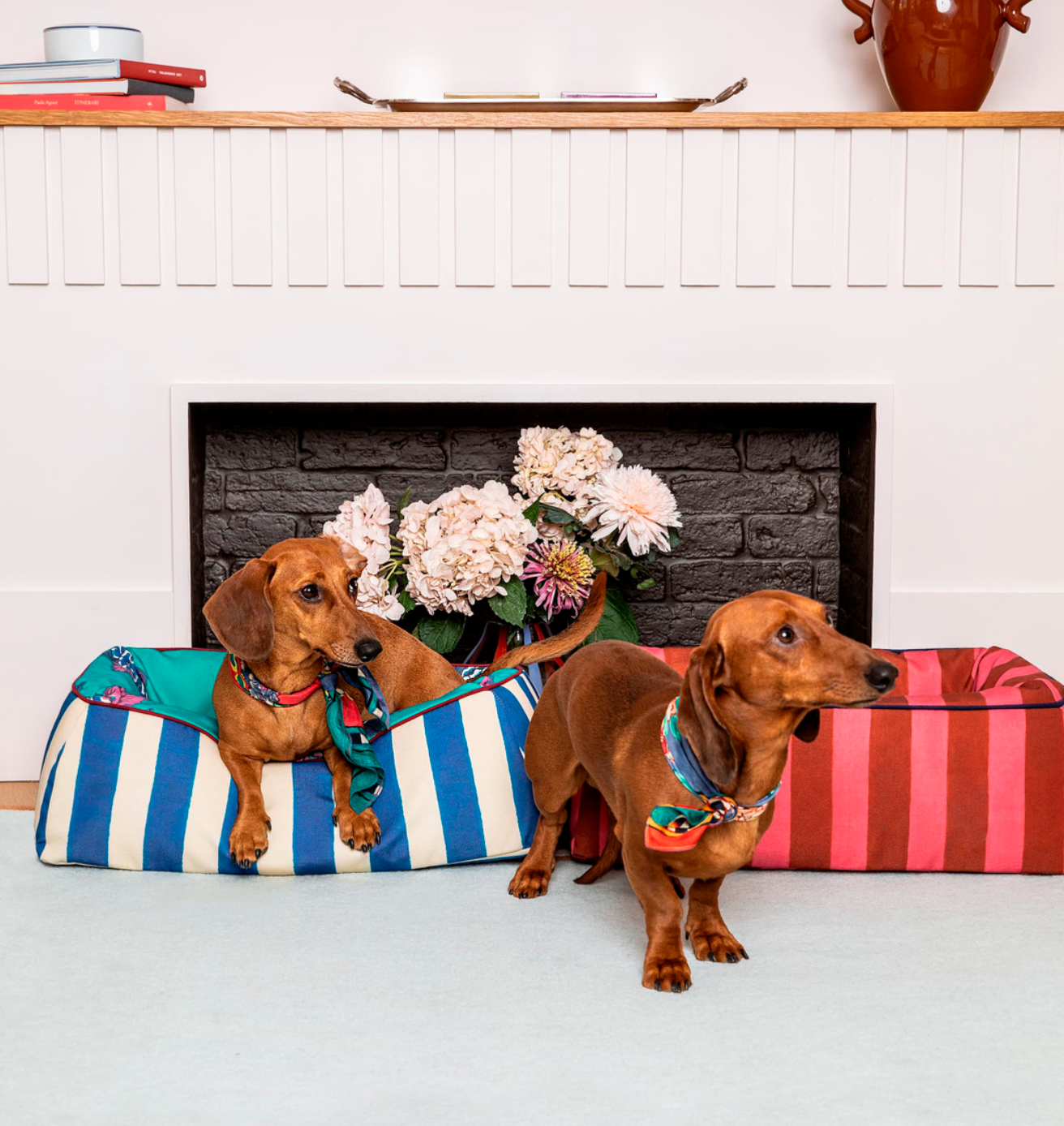 Lisa Corti Dog Bed small stripes Old Pink - Milk Concept Boutique