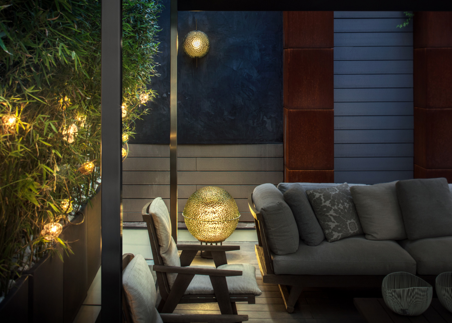 Catellani&Smith, Medousê wall lamp (Outdoor) - Milk Concept Boutique