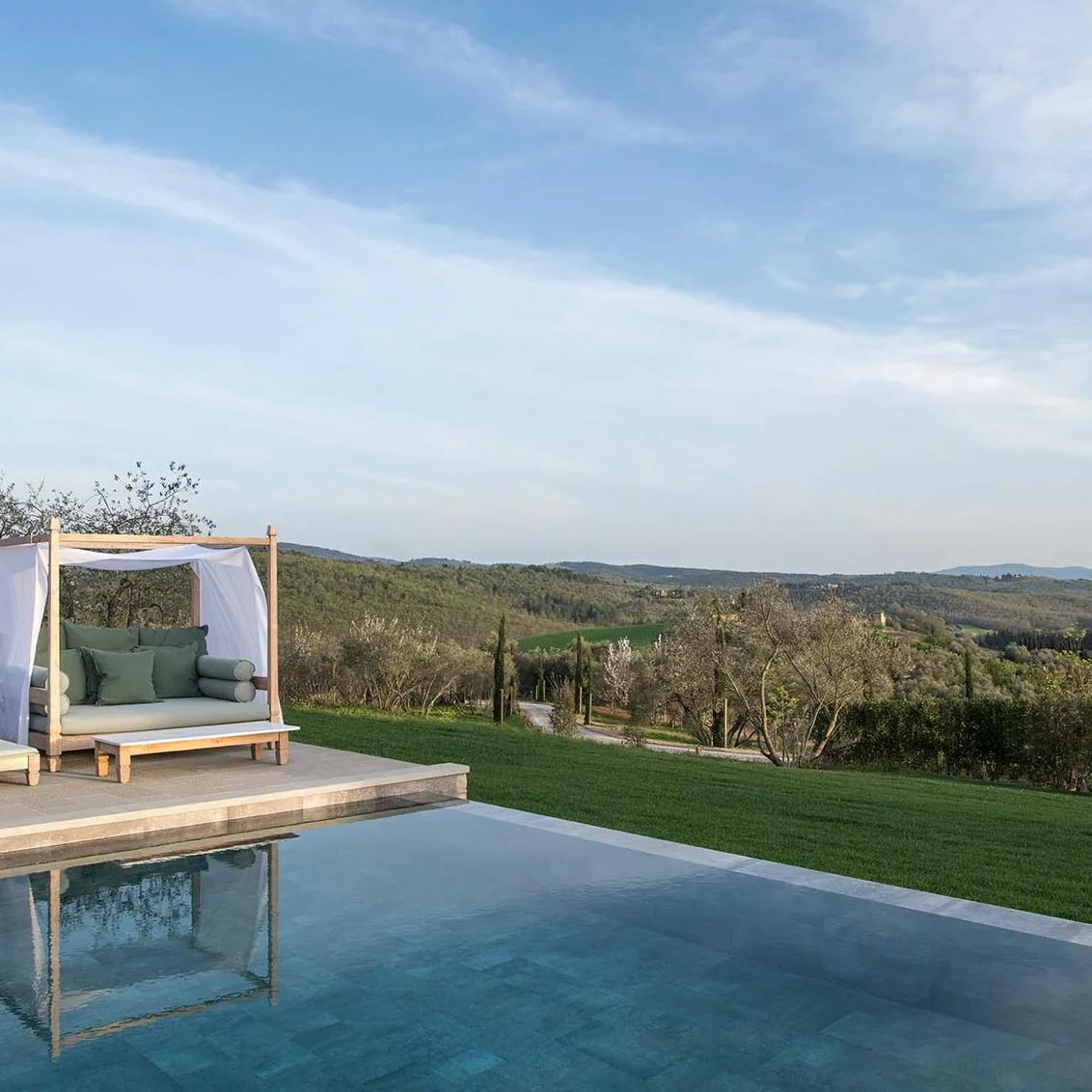 Gervasoni Jeko 07 Canopy sofa - Milk Concept Boutique