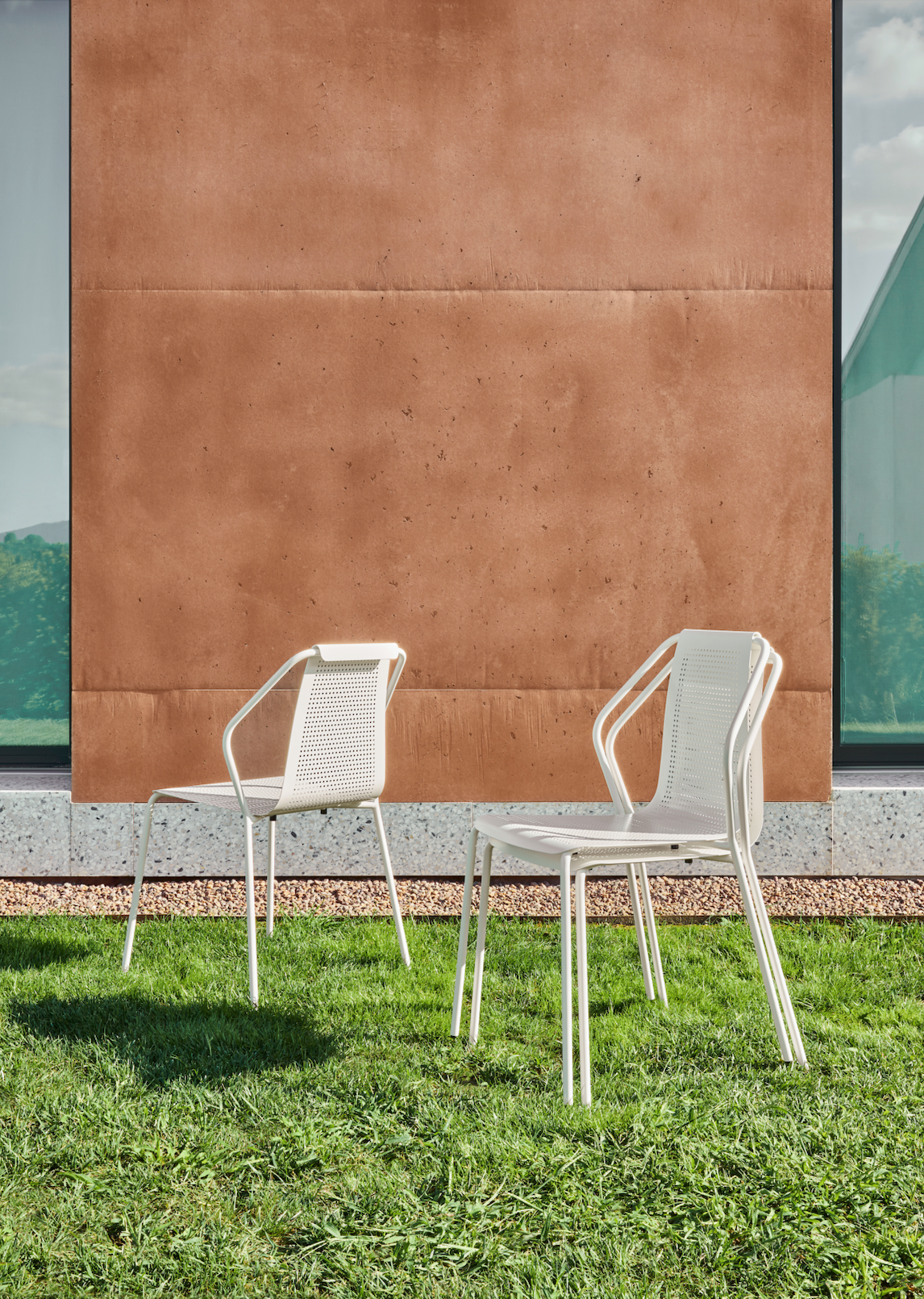 Donna, Chair Baleri Italia by Marialaura Irvine