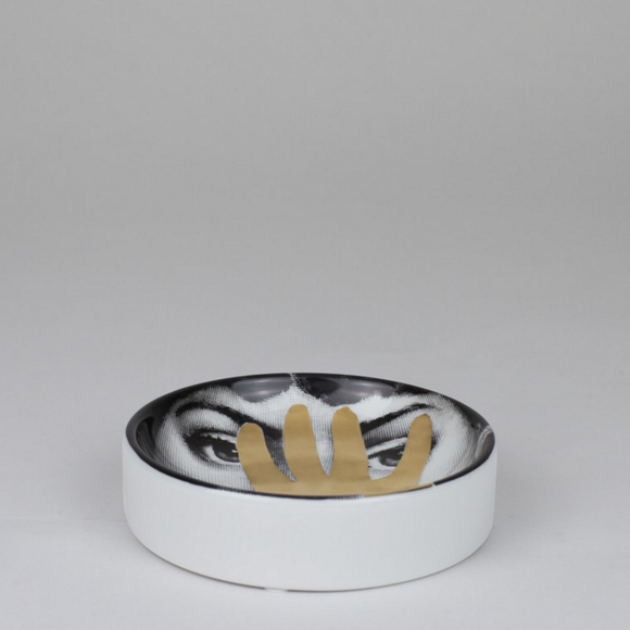 Fornasetti Round ashtray Theme&Variations n.15 black/white/gold - Milk Concept Boutique