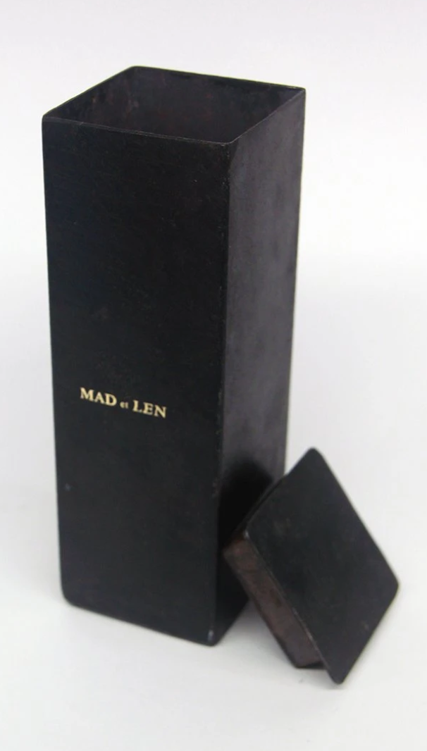 Eau de Parfum TERRE NOIRE - Milk Concept Boutique